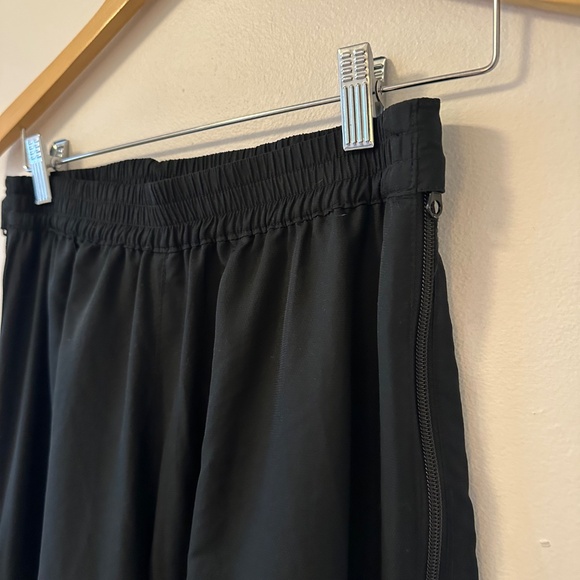 Craft Women's Full Side Zip Jogger Style Track Pants | Size Small - Picture 4 of 9